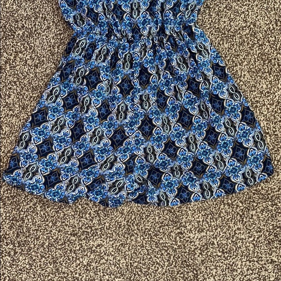 Romper - Picture 3 of 4